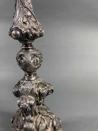 Large silver plated metal tripod candlestick,...