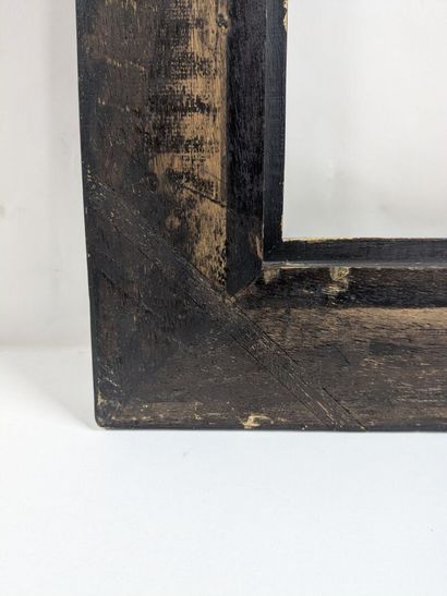 Set of two lacquered wooden frames with gold-trimmed...