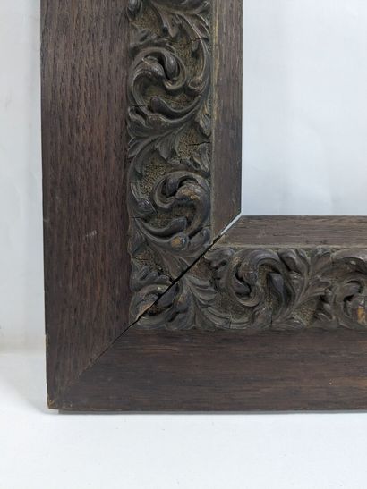 Set of eight frames

Dimensions:
97 x 116...