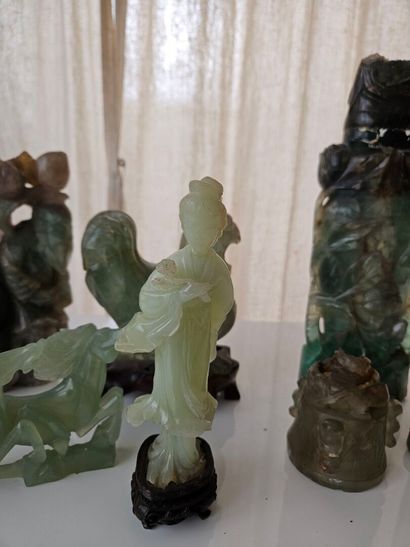 Set of six nephrite figurines (with chips...