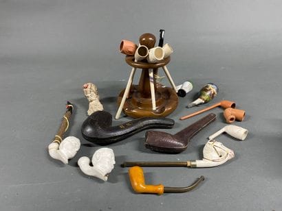 Set of pipes and pipe stands made of dri...