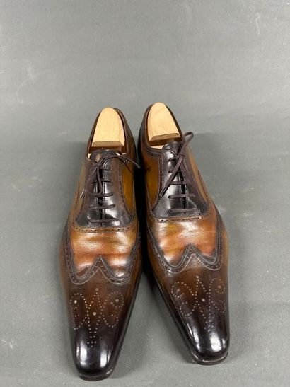 GERARD SENE
Two pairs of men's leather shoes,...