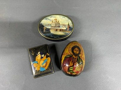 RUSSIA
20th century
Set consisting of two...