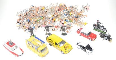 NOREV (4) & MAJORETTE (1) & miscellaneous:...