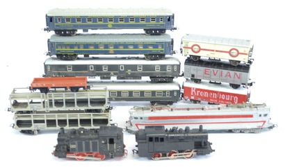 JOUEF varia de HO (13) : 3x locos, 10x wagons
-...