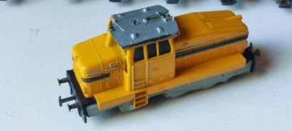 MÄRKLIN set de 7 pcs - une loco diesel, 6...