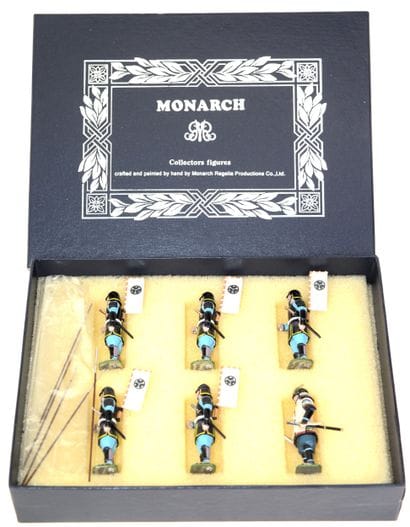 MONARCH Collectors Figures : Boite de 6 Samouraïs...