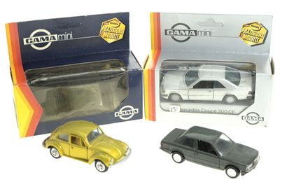 MODEL RANGE (12): VW Beetle 1302 (without...