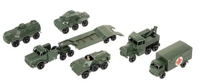 LESNEY: 6 military vehicles in 1/75 scale,...