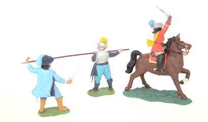 BRITAINS & divers : 7 figurines en plastique...