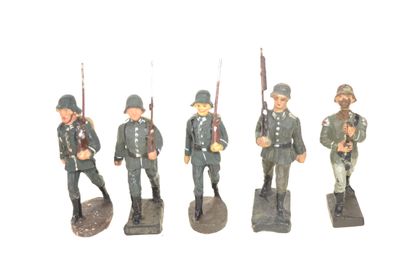 ELASTOLIN/LINEOL/DURSO & divers : 16 soldats...