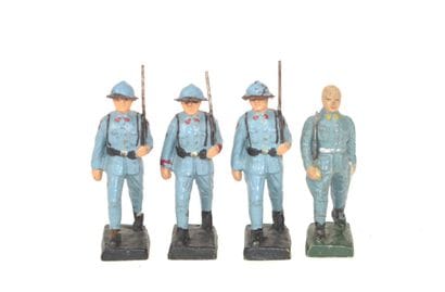 KARL OEXLE : 4 soldats Français au défilé...