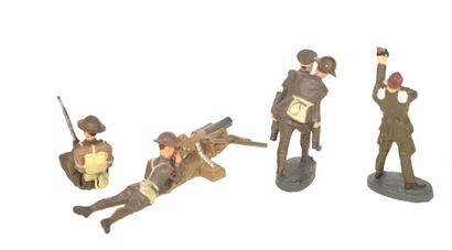 ELASTOLIN : 4 soldats Canadiens en composition,...