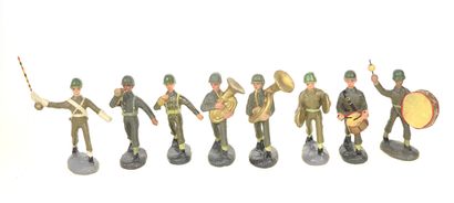 DURSO : 8 musiciens de l'armée Belge au défilé,...