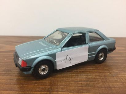 CORGI
Ford escort sans sa boite