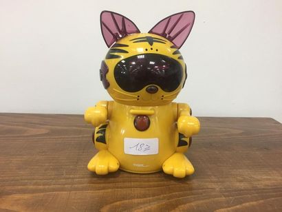TIGER
chat en l'état
