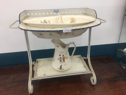 LAVABO BEBE
Meuble de toilette de poupée...