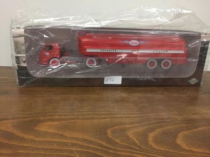 SEMI REMORQUE D'EXCEPTION 
Camion S212117,...