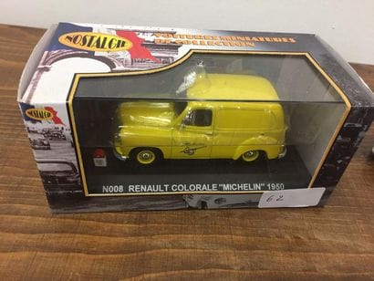 NOSTALGY made in China 
Renault colorale...