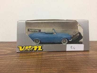 VEREM
Peugeot 403 Cabriolet
Dans sa boit...