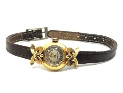 MONTRE bracelet de dame, boîtier en or jaune...