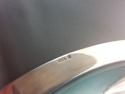 TRAVAIL ITALIEN 
Réchaud à alcool en métal...