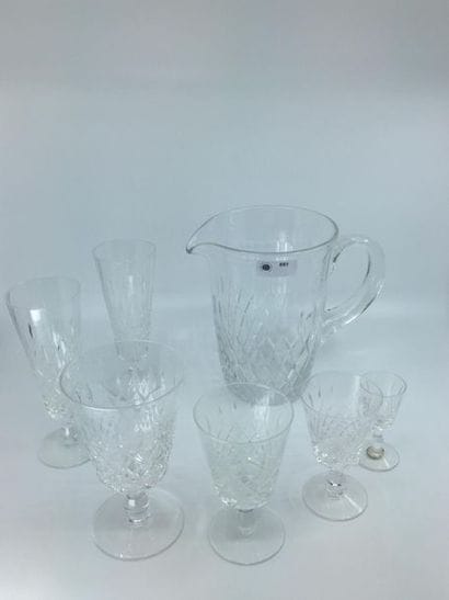 CRISTALLERIE LORRAINE 
Service de verres...
