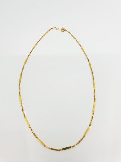 CHAINE en or jaune 750° maille alternée 
Poids...