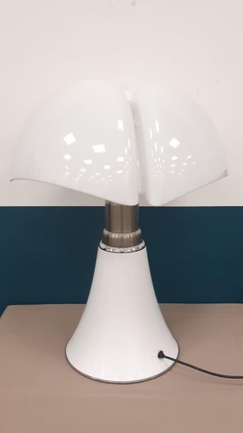 GAE AULENTI - Edition LUCE
Lampe Pipistrello...