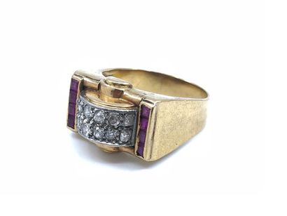 TRAVAIL FRANCAIS
BAGUE en or deux tons ornée...