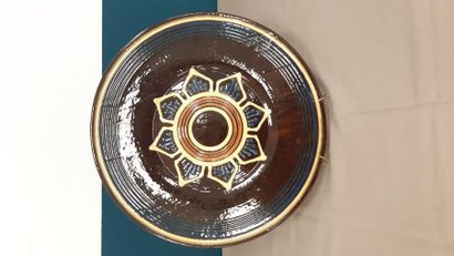 THOUNE 
GRAND PLAT en faïence
Dim : 47 c...