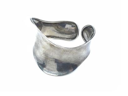 BRACELET 
En argent 925
Poids : 23,06 g