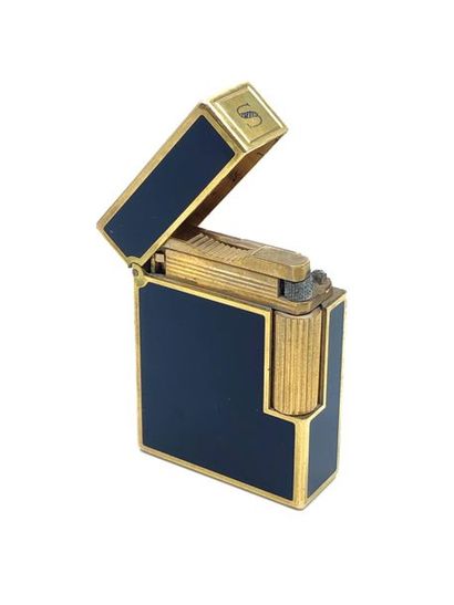 DUPONT 
Briquet laque de chine