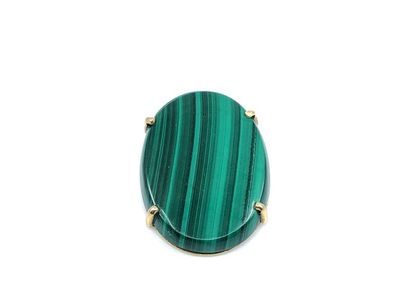 PENDENTIF en or jaune 750° orné d'un cabochon...