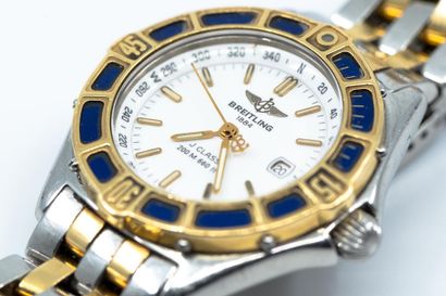 BREITLING modèle J CLASS 
Montre bracelet...