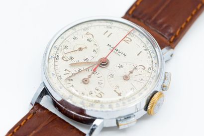 MARVIN 
Chronographe triple cadran gris anthracite...