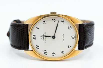 OMEGA DE VILLE
montre bracelet en cuir et...