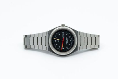 PORSHE DESIGN 
Montre bracelet en acier à...