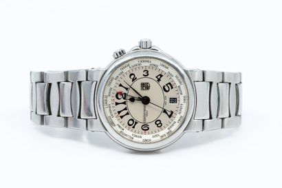 FREDERIQUE CONSTANT 
Montre bracelet en acier...