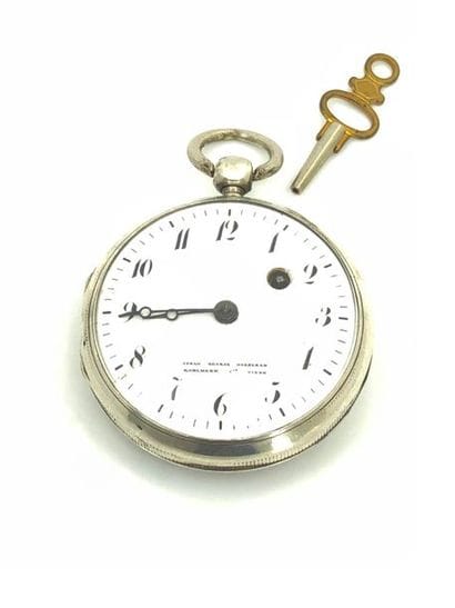 MONTRE à coq 
Cadran signé Joham George Hosseran...