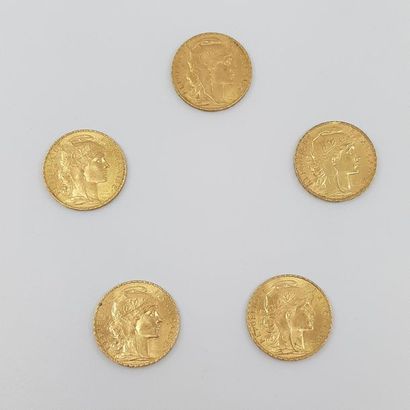 CINQ pièces de 20 francs au coq
Poids : 32,2...