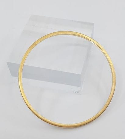 BRACELET jonc en or jaune 750° 
Poids : 14,64...