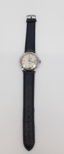 TISSOT Visodate
Montre bracelet boîtier rond...