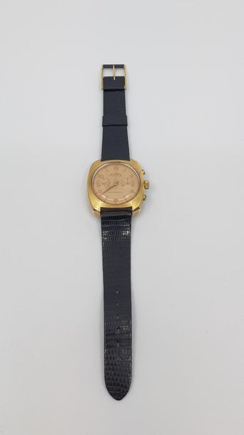 OLYMPIC 
Montre bracelet boîtier en métal...