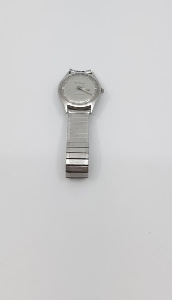 BULOVA Selfwinding
Montre bracelet en acier...