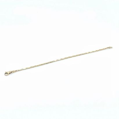 BRACELET 
en or jaune 750° 
Poids : 4,37...
