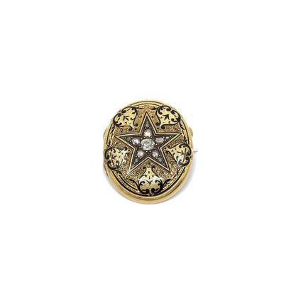 BROCHE en or jaune 750° ornée de roses et...