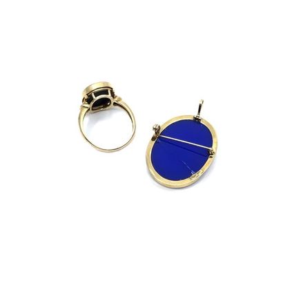 LOT comprenant :
Bague en or jaune 750° ornée...