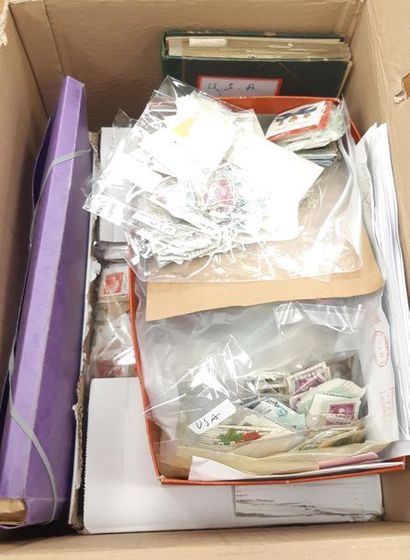 Carton de timbres avec divers Europe, Afrique,...