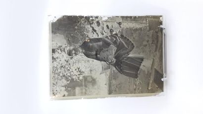 Lot contenant des plaques photographiques...